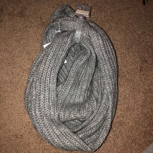 Knitted Grey Scarf